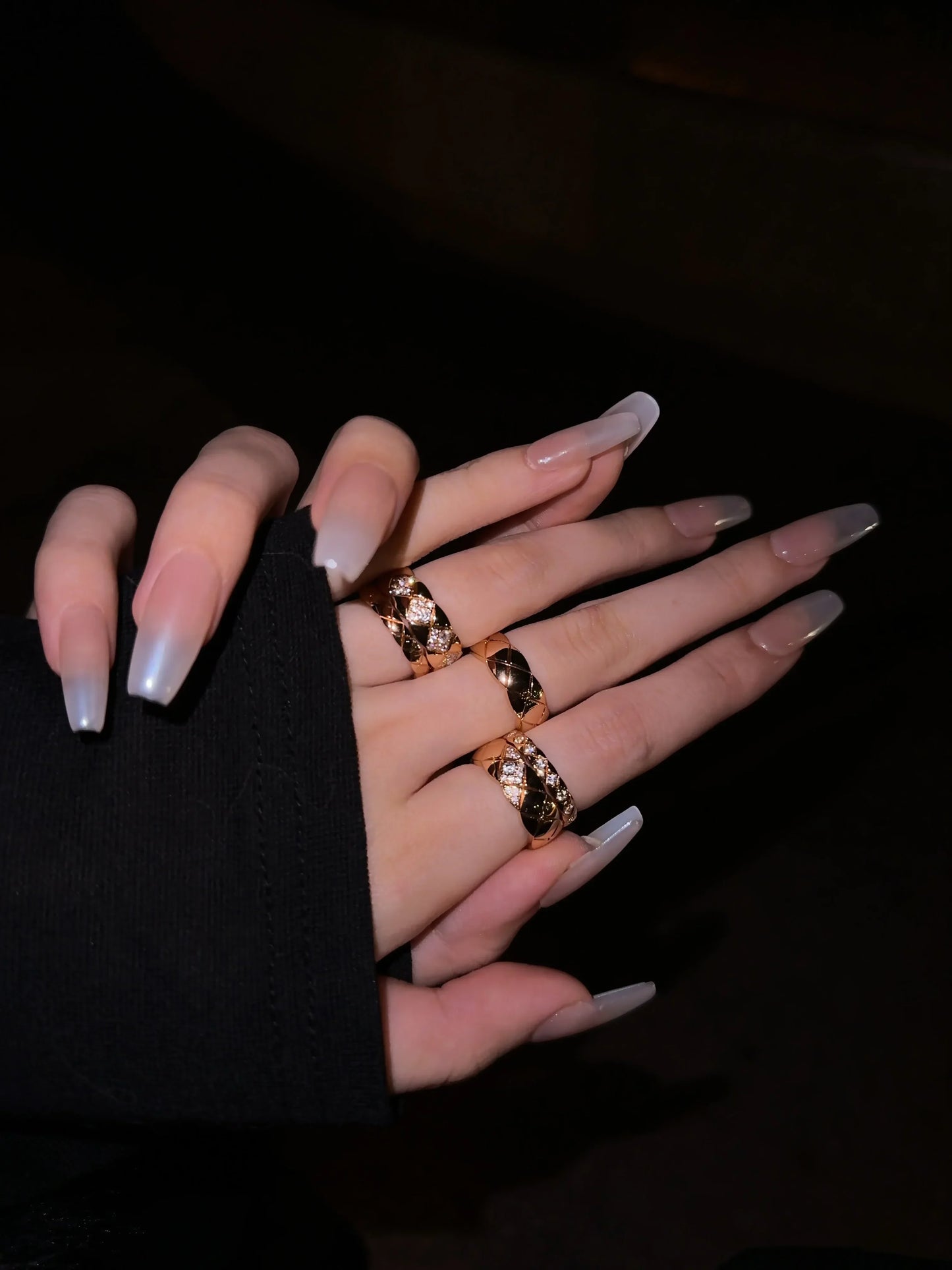 Chanel Coco Crush Ring Quilted Motif Middle Diamonds